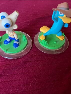 Blue Platypus and Beige Cartoon Action Figure Toy Set - Kids Play Figures